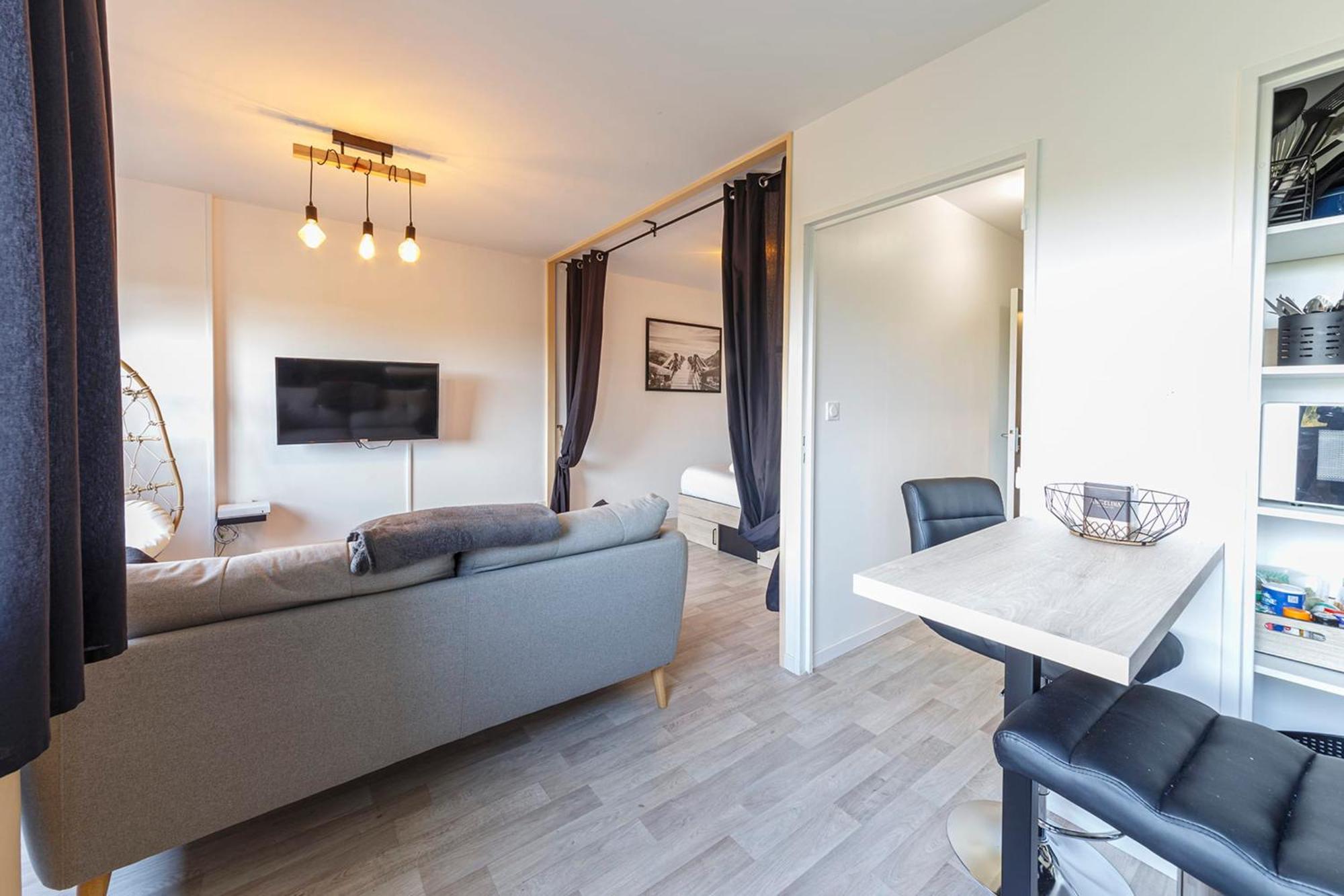 L'Oriole Wifi Parking Apartment Angers Exterior photo