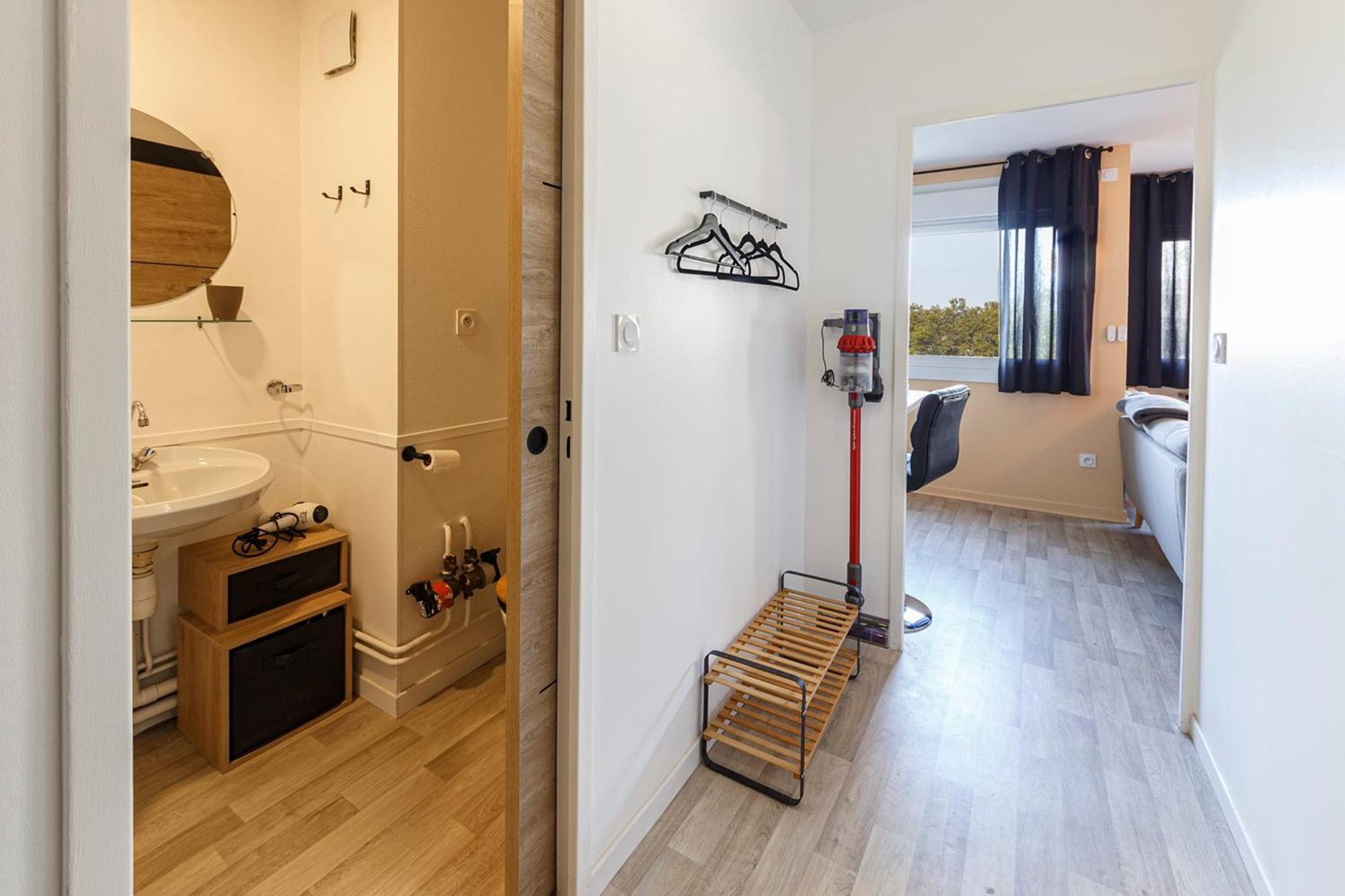 L'Oriole Wifi Parking Apartment Angers Exterior photo